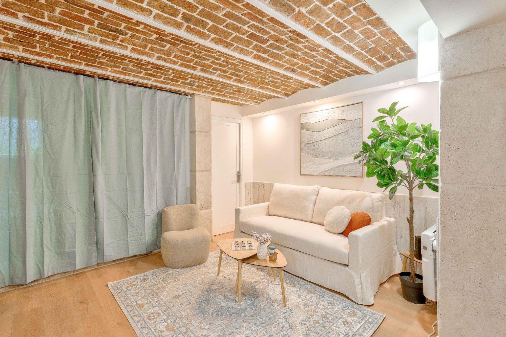 Gare En Face A Pied - Paris 10Mn - Parking Prive Gratuit - De 1 A 8 Personnes - Souplex - Tout Equipe - Entierement Renove Montmagny Экстерьер фото